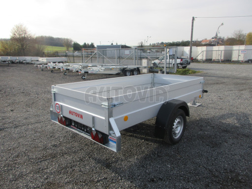 Přívěsný vozík za osobní auto PN 26 750kg 2,65x1,26/0,40 POČ