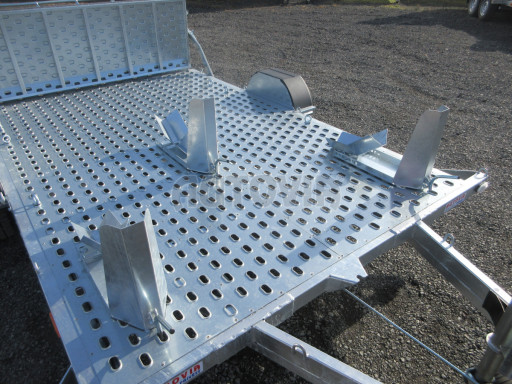 Univerzální přepravník MTV 1,8T 3,02 x 2,00 č.13