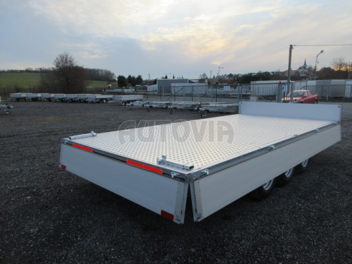 Třínápravový nákladní přívěs DN 3,5T B3 5,05x2,47/0,35 3x1800 č.14
