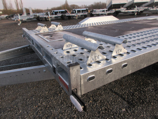 Přívěs pro přepravu elektroaut CB 3,5T 4,00x2,00 č.12