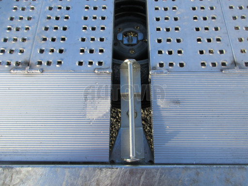 Přívěs pro přepravu elektroaut CB 3,5T 4,00x2,00 č.19