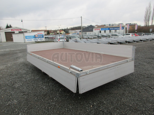 Bazarový dvounápravový přívěs ZV 41 2,7T B2 4,18x2,00/0,35 č.20