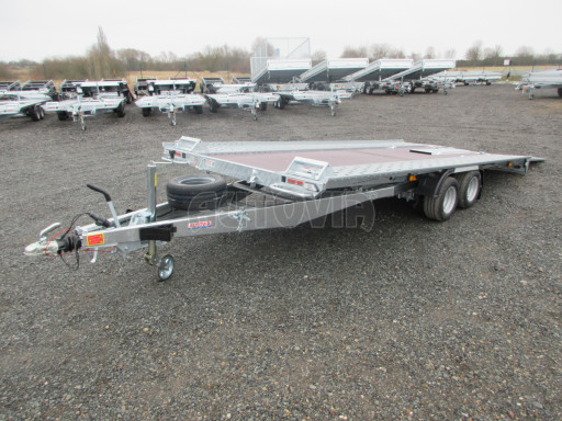 Sklápěcí přívěs pro přepravu aut BET 47 3,0T 4,70 x 2,02 výplň č.11