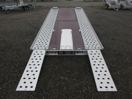 Sklápěcí přívěs pro přepravu aut BET 47 3,0T 4,70 x 2,02 výplň č.14