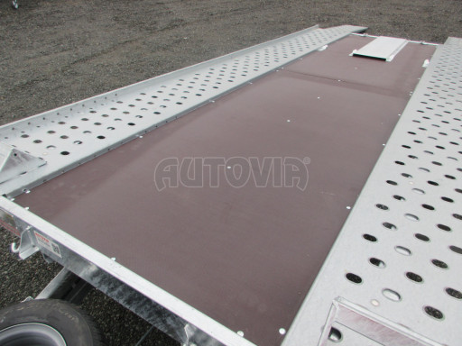 Sklápěcí přívěs pro přepravu aut BET 47 3,0T 4,70 x 2,02 výplň č.20