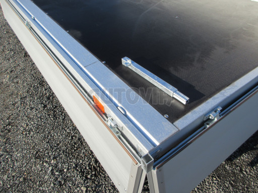 Přívěs za auto ZV 32 750kg N1 3,00x1,80/0,35 zesílená náprava 10