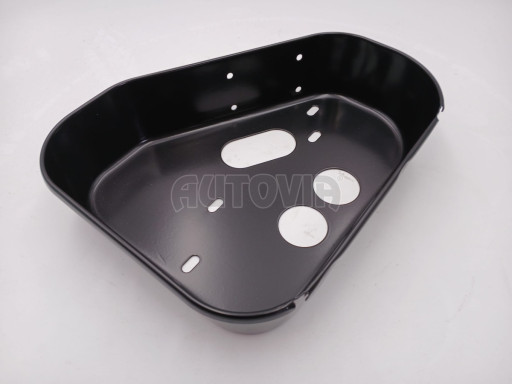 Zadní kryt světla Husky černý levý č.4