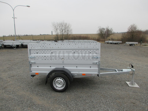 Sklopný nebrzděný přívěs AVM 2,02x1,23/0,35 děrovaná nástavba č.8