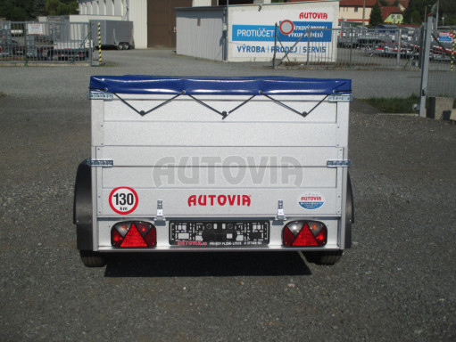Jednoosý nebrzděný valník s nástavbou bočnic HD 7 750kg 2,06x1,25/0,70 č.7