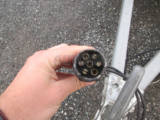 Bazarový nebrzděný přívěs HD 20 750kg 2,07x1,10/0,30 č.13