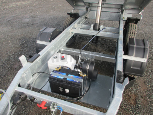 Sklápěcí přívěs s el. hydraulikou VER SK 2,7T 2,65x1,76/0,30 el. č.4