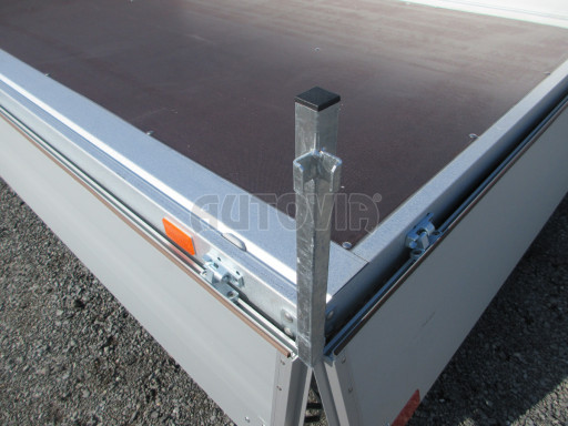 Valníkový přívěs za osobní auto 10