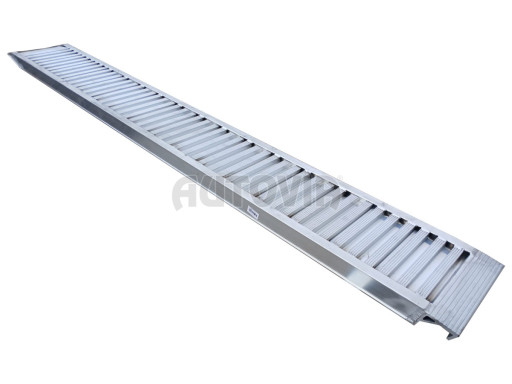 Nájezd hliníkový s hákem 2500/300 mm VAPP (2600 kg na pár) č.3