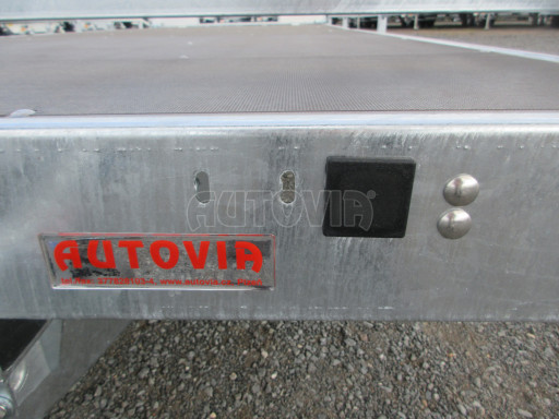 Nízkoložný hydraulicky sklopný přívěs AD 3,5T B3 5,13x2,09 plato 10