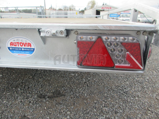 Nízkoložný hydraulicky sklopný přívěs AD 3,5T B3 5,13x2,09 plato 10
