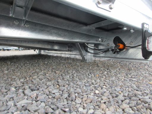 Nízkoložný hydraulicky sklopný přívěs AD 3,5T B3 5,13x2,09 plato 10
