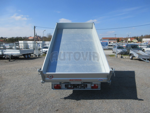 Třístranný sklápěč VER 3SKS 2,7T 3,35x1,76/0,30 v elektrice č.18