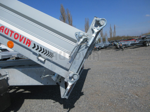 Třístranný sklápěč VER 3SKS 2,7T 3,35x1,76/0,30 v elektrice č.24