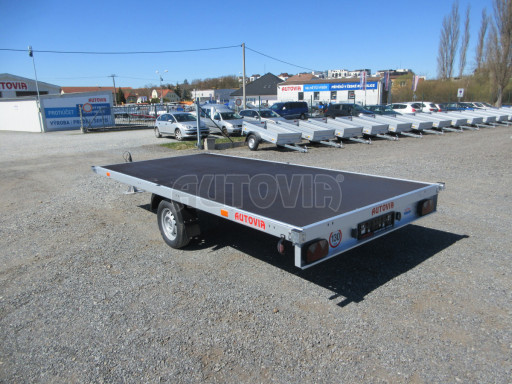 Největší vyráběné nebrzděné plato ZV 41 750kg N1 4,17x2,00 plato