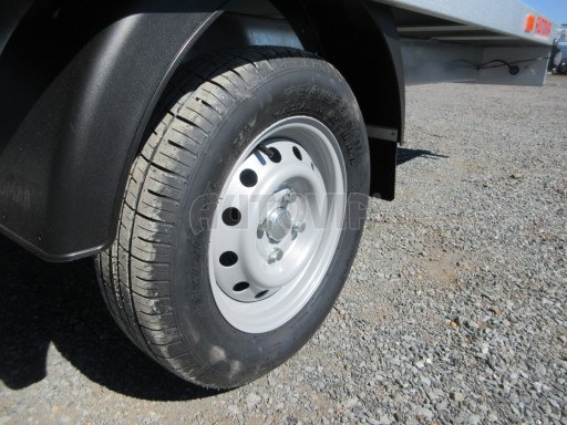 Největší vyráběné nebrzděné plato ZV 41 750kg N1 4,17x2,00 plato