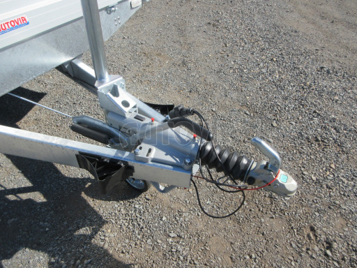 Třínápravový nákladní přívěs DN 3,5T B3 5,05x2,20/0,35 1350