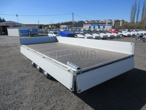 Třínápravový nákladní přívěs DN 3,5T B3 5,05x2,20/0,35 1350