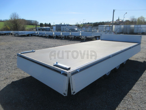 Třínápravový nákladní přívěs DN 3,5T B3 5,05x2,20/0,35 1350