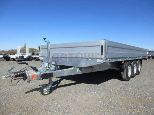 Třínápravový nákladní přívěs DN 3,5T B3 5,05x2,20/0,35 1350