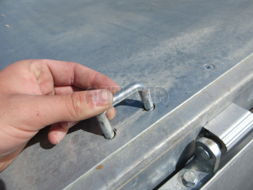 Bazarový sklápěcí přívěs VER SK 1,8T 2,65x1,55/0,30 ruč č.17