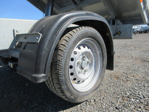 Bazarový sklápěcí přívěs VER SK 1,8T 2,65x1,55/0,30 ruč č.20