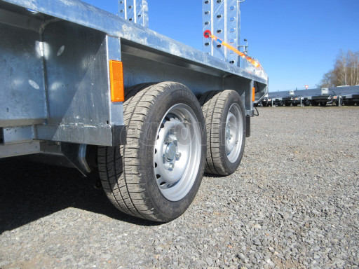 Celosvařený přepravník stavebních strojů FK 3,5T 2,98x1,54/0,25 KOMBI nájezdy č.14