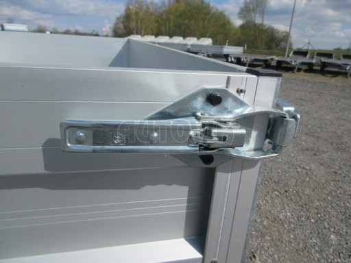 Vlek za auto - ZV 22 1,3T B1 2,55x1,50/0,35 č.9