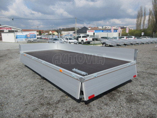 Největší vyráběný nebrzděný nákladní přívěs ZV 45 750kg N1 4,50x2,00/0,35 zesílená náprava č.15