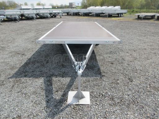 Největší vyráběný nebrzděný nákladní přívěs ZV 45 750kg N1 4,50x2,00 zesílená náprava-plato č.2