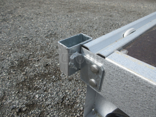 Největší vyráběný nebrzděný nákladní přívěs ZV 45 750kg N1 4,50x2,00 zesílená náprava-plato č.13