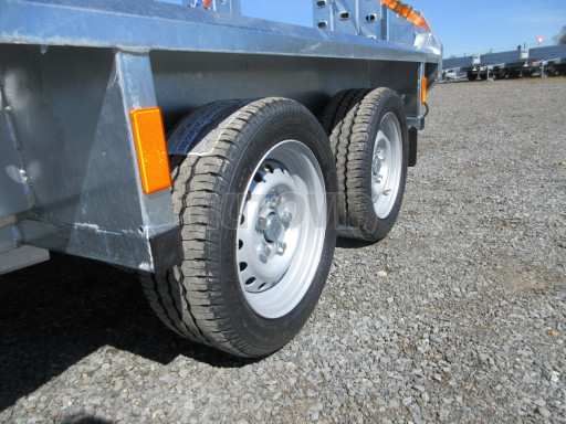 Celosvařený přepravník stavebních strojů FK 2,7T 2,45x1,35/0,25 KOMBI nájezdy č.11