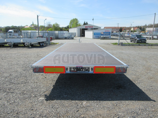 Třínápravové plato DN 3,5T B3 7,40x2,47 plato