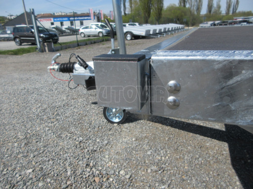 Třínápravové plato DN 3,5T B3 7,40x2,47 plato