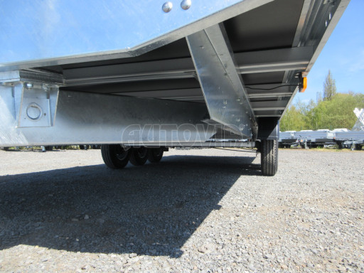 Třínápravové plato DN 3,5T B3 7,40x2,47 plato