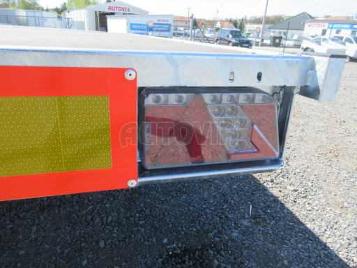 Třínápravové plato DN 3,5T B3 7,40x2,47 plato