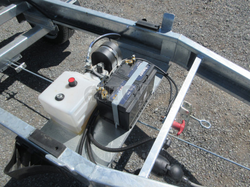 Sklápěcí přívěs VER SK 1,8T 2,65x1,55/0,30 v elektrice č.22