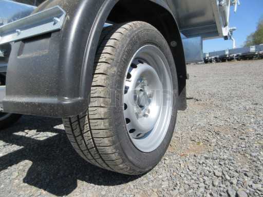 Sklápěcí přívěs VER SK 1,8T 2,65x1,55/0,30 v elektrice č.24