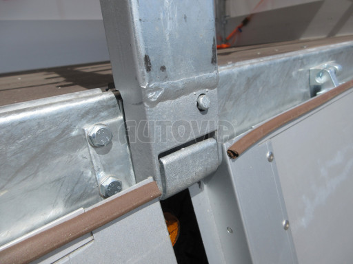 Bazarový nákladní přívěs DN 2,7T B2 5,75x2,10/1,74 bez M-profilu č.15