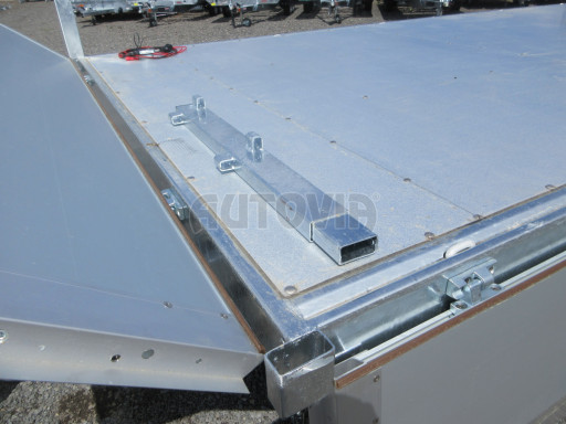 Skladový třístranný sklápěč PHT 3,5T 4,18x2,10/0,70 nástavba bočnic v elektrice č.49