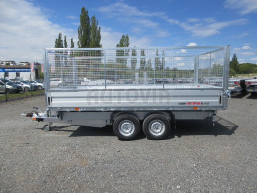 Univerzální skladový třístranný sklápěč PHT 3,5T 4,18x2,10/1,35 GITTER v elektrice