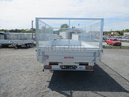 Univerzální skladový třístranný sklápěč PHT 3,5T 4,18x2,10/1,35 GITTER v elektrice