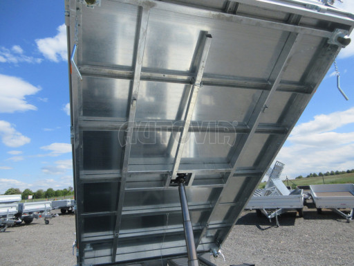 Třístranný sklápěč VER 3SKS 2,7T 3,05x1,76/0,30 v elektrice č.25