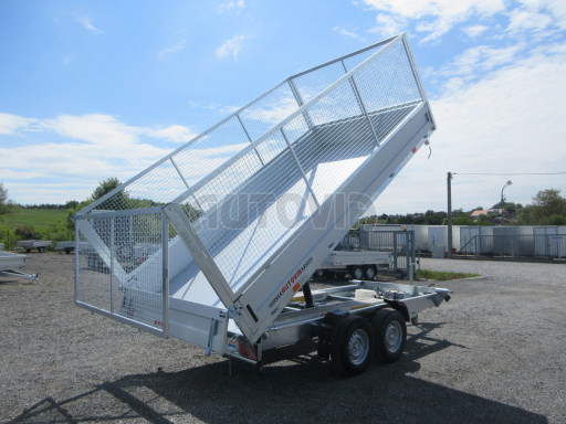 Univerzální skladový třístranný sklápěč PHT 3,5T 4,18x2,10/1,35 GITTER v elektrice
