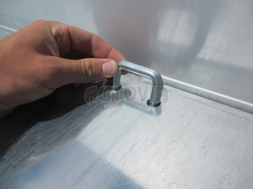Třístranný sklápěč VER 3SKS 2,7T 3,05x1,76/0,30 v elektrice č.39