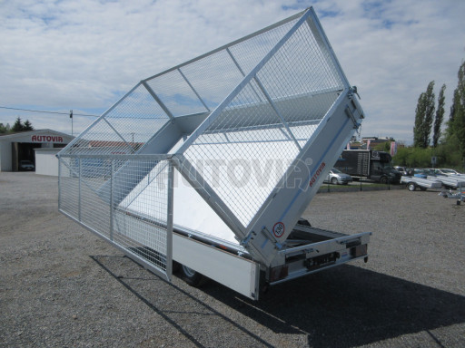 Univerzální skladový třístranný sklápěč PHT 3,5T 4,18x2,10/1,35 GITTER v elektrice